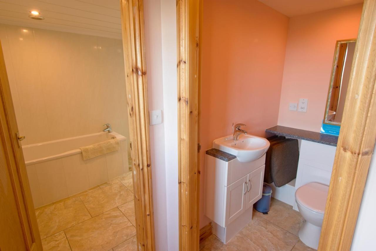 Rosecombe, Borrowby Farm Cottages สเตทส์ ภายนอก รูปภาพ